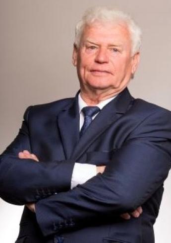 Arcélben: Baksa Sándor